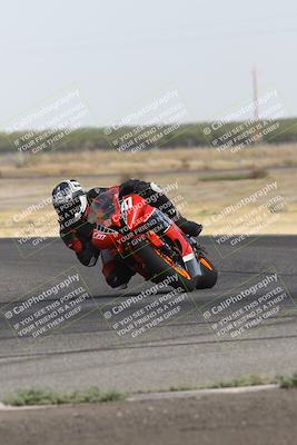 media/Sep-07-2024-Pacific Track Time (Sat) [[9bb89f5e83]]/A group/Phone Wall Paper 1000am/